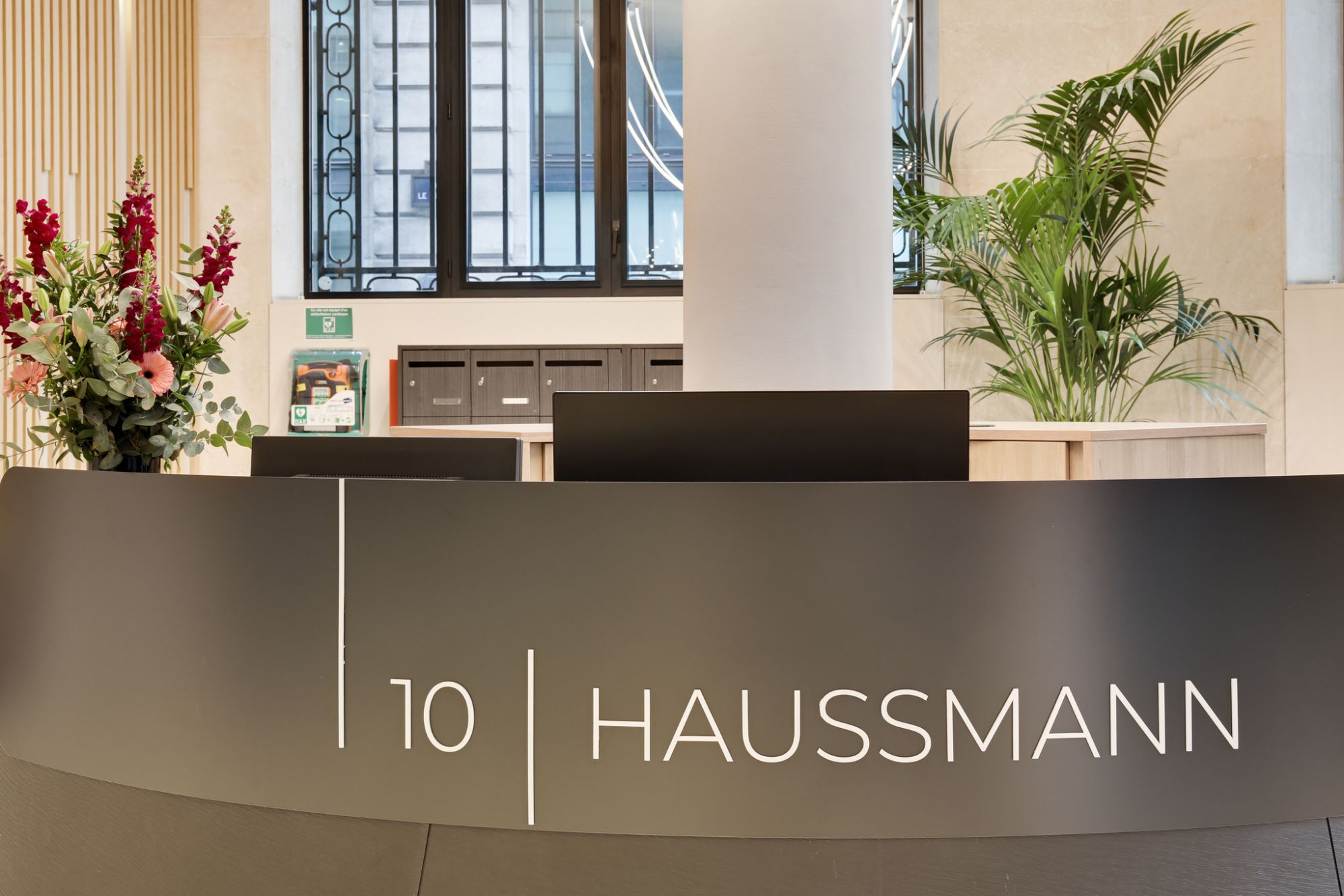 &copy;Kardham_2023__Macquarie_Paris_Photo_Dario_Shoootin