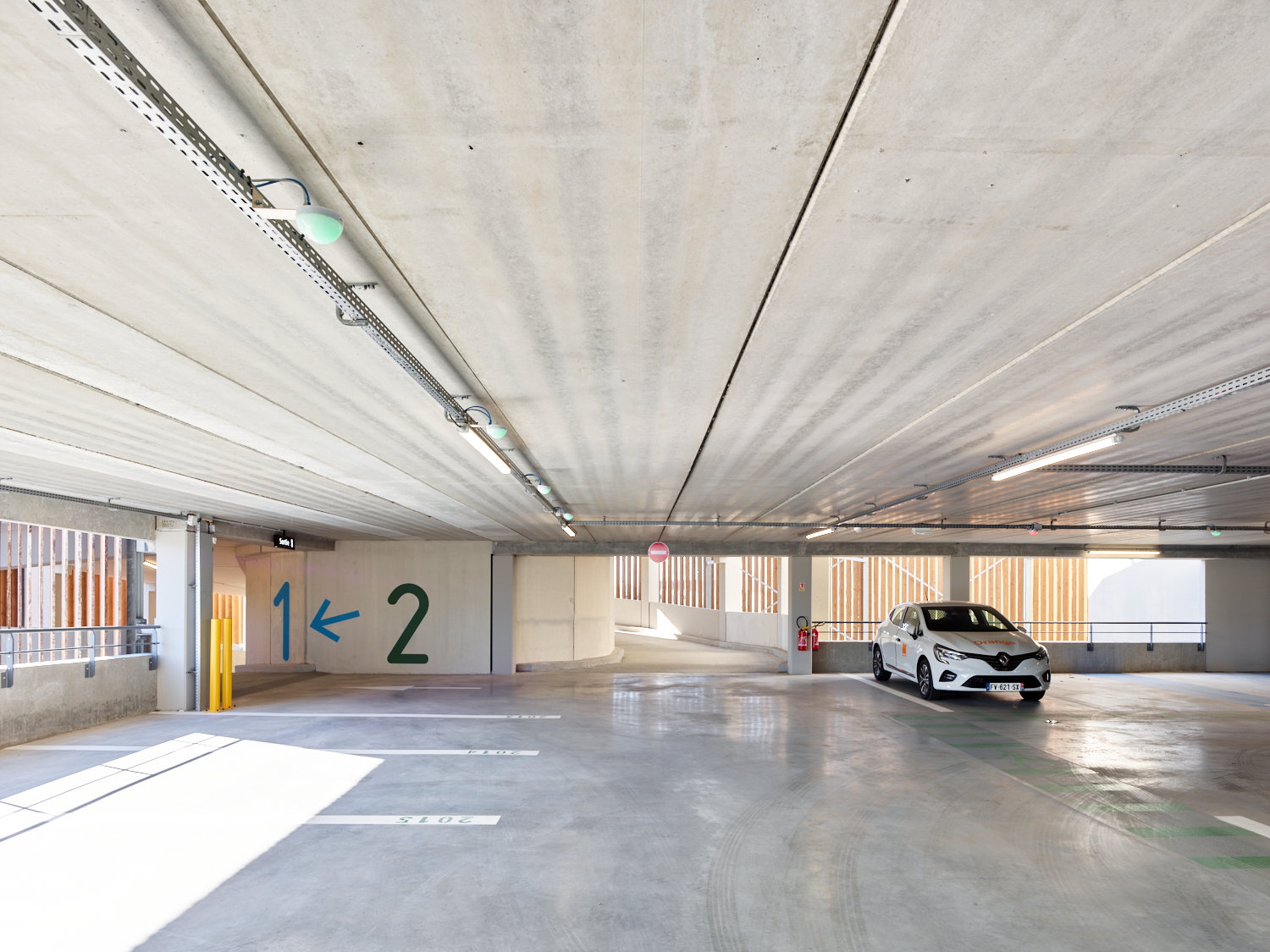 &copy;Kardham_Campus Orange Balma